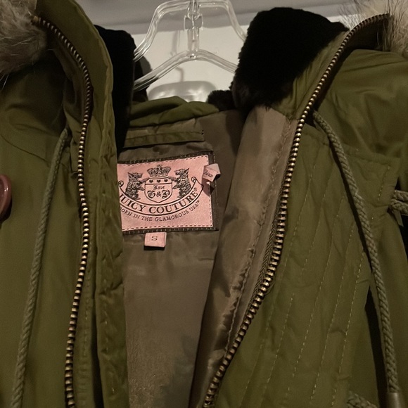 Juicy Couture olive green puffer jacket, size S, like new - Picture 3 of 4